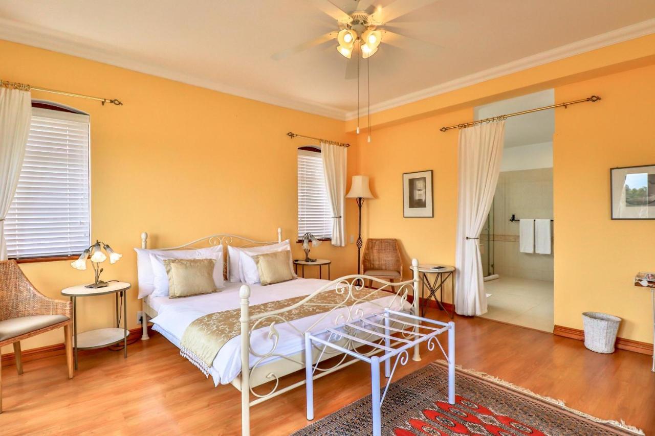 Apricot Gardens Guesthouse خليج غوردونز المظهر الخارجي الصورة