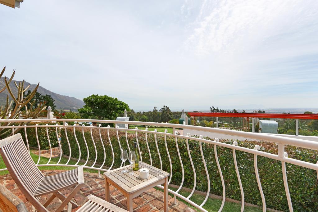 Apricot Gardens Guesthouse خليج غوردونز المظهر الخارجي الصورة